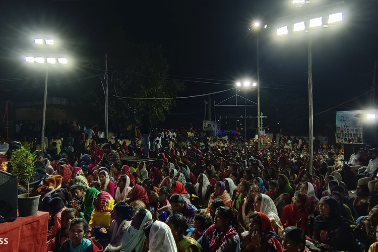 Thousands gathered at the three days prayer meeting held at Bidar, Karnataka by Grace Ministry on 26th, 27th and 28th of November, 2021 on the grounds of St Paul's Church. 